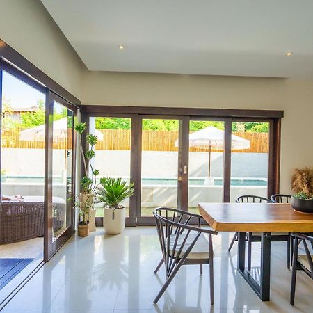Skyfall Luxury Beach Villa Nusa Dua  Buitenkant foto