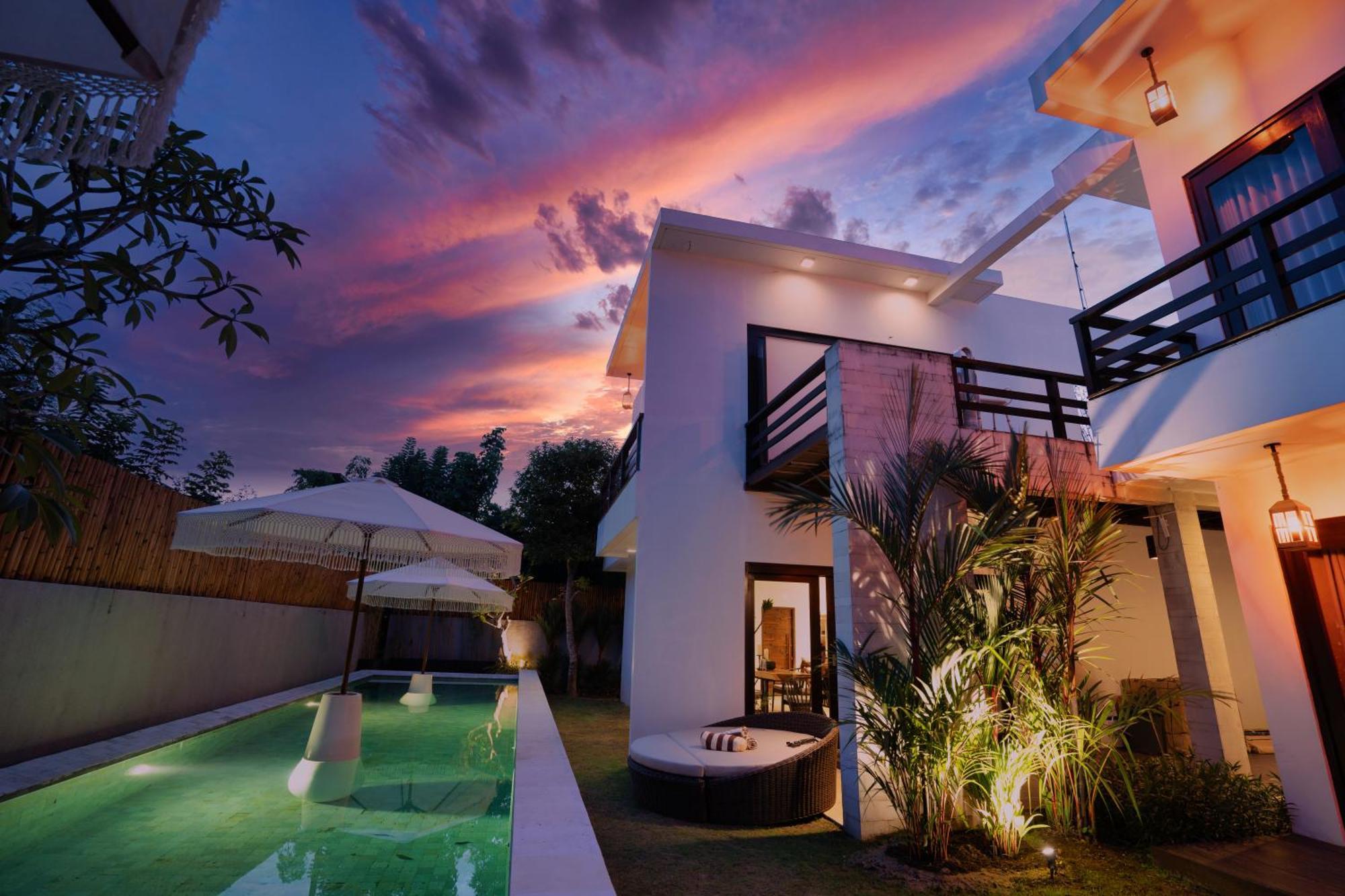 Skyfall Luxury Beach Villa Nusa Dua  Buitenkant foto