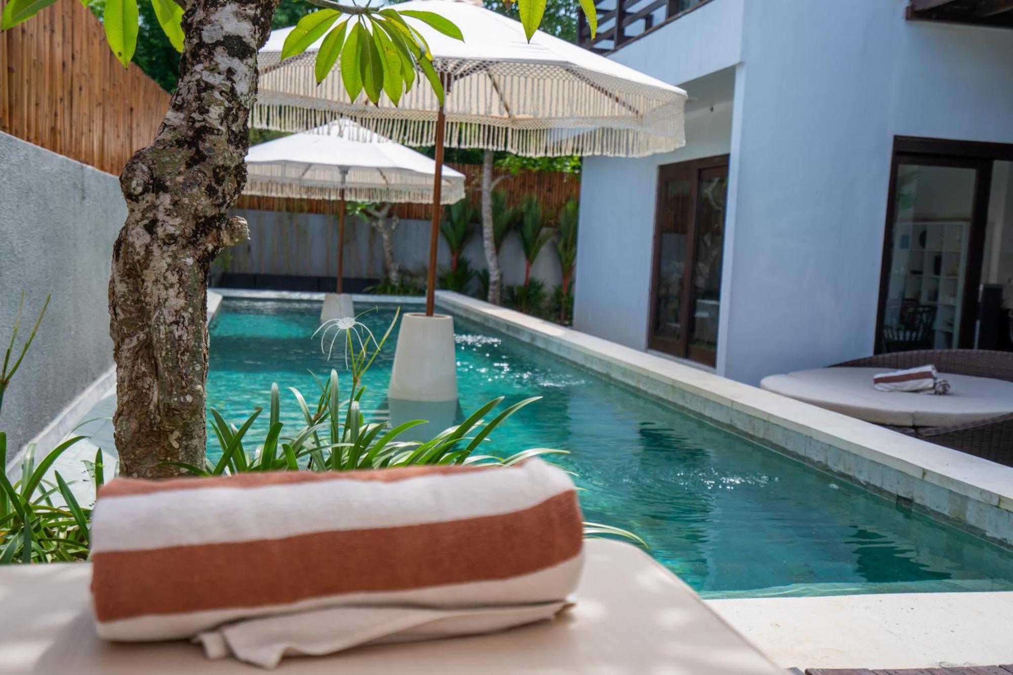 Skyfall Luxury Beach Villa Nusa Dua  Buitenkant foto